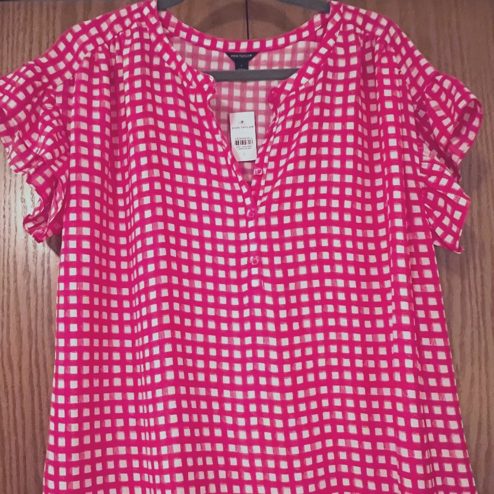Ann Taylor hot pink checked blouse - Barbie fun! NWT Size L